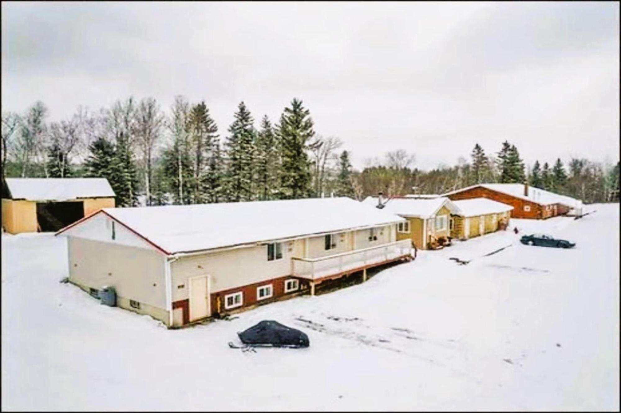 Love Hotels St John River By Oyo At Fort Kent Me Saint John Plantation Exterior foto
